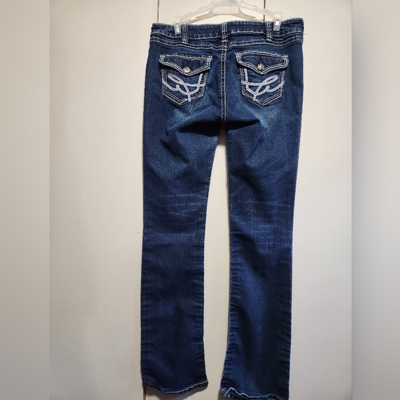 Bootlegger Jeans Style Paradise W32/L33 Indigo Wash Fits size 10 - 12 - Picture 2 of 8